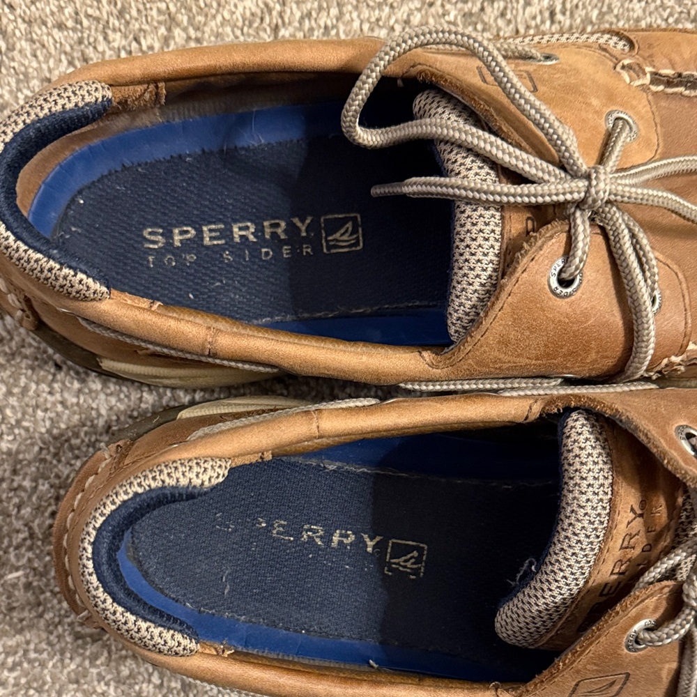 Sperry Men's Brown Leather Boat Shoes - Picture 2 of 3